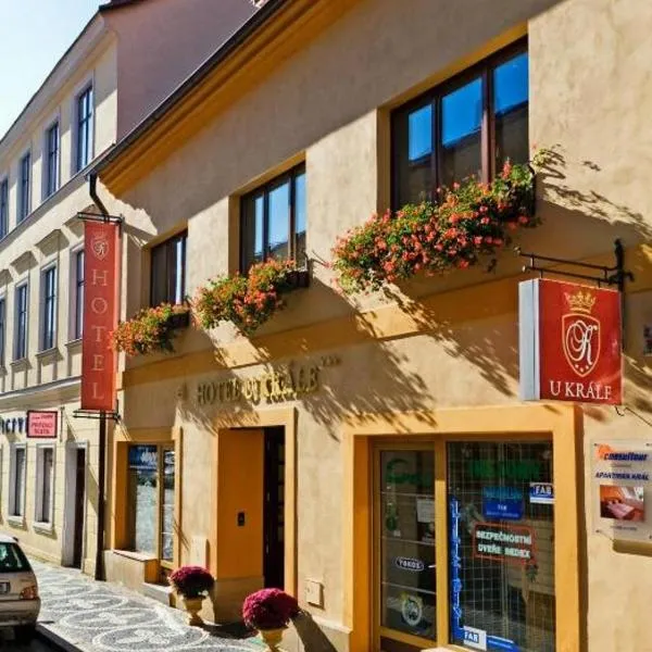 Apartmán U krále - 3，位于伊钦的酒店