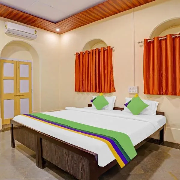 Treebo Cecil Resort, 600 Mtrs From Matheran Railway Station，位于浦那的酒店