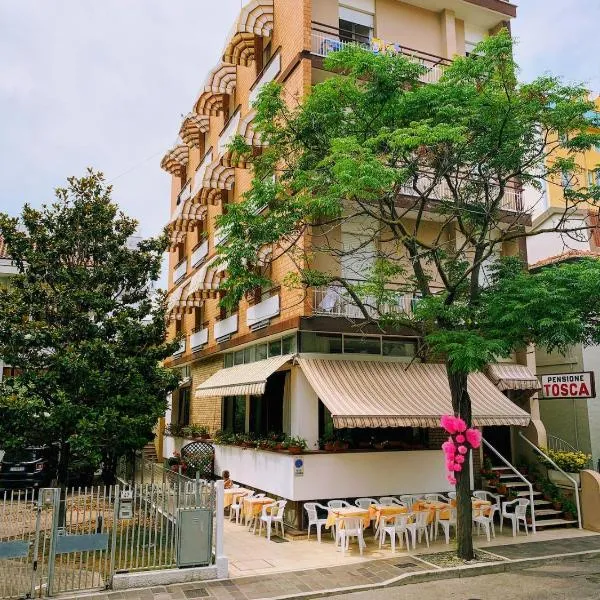 Pensione TOSCA B&B Cattolica，位于卡托利卡的酒店