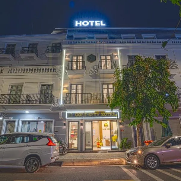 GOLD CITY Hotel，位于Ấp Bình Lương (1)的酒店