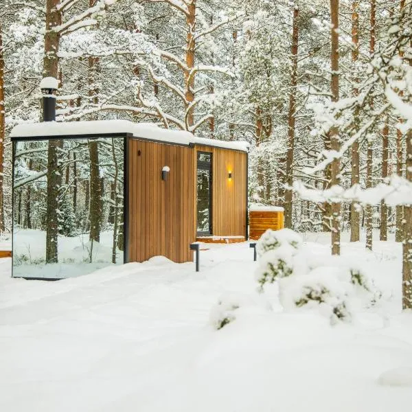 ÖÖD Hötels Laheranna SUME -with sauna，位于Valkla的酒店