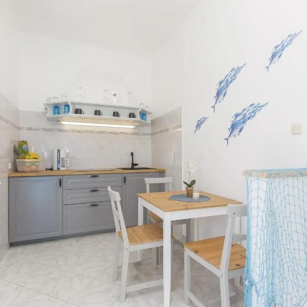 HEA APARTMENTS Sveta Marina，位于Sveta Marina的酒店