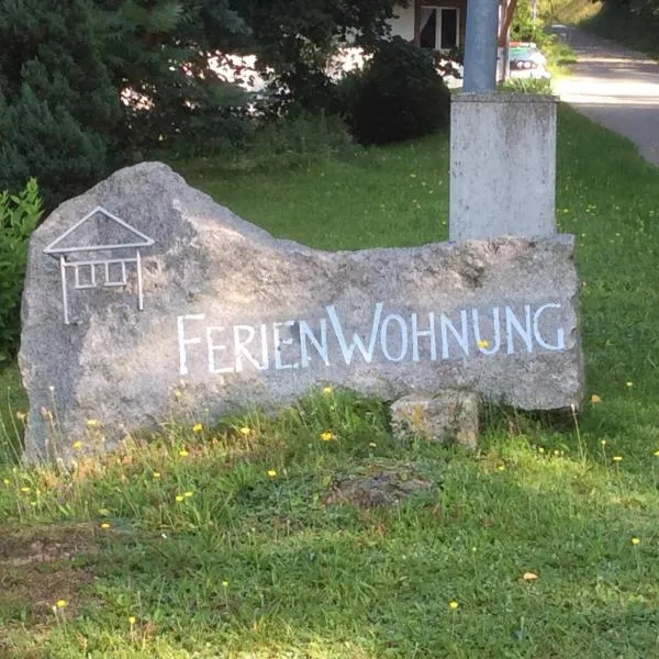 Ferienwohnung Zweilinden，位于Steinen的酒店