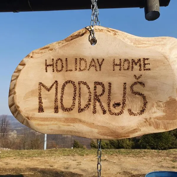 Holiday Home Modruš，位于Razvala的酒店