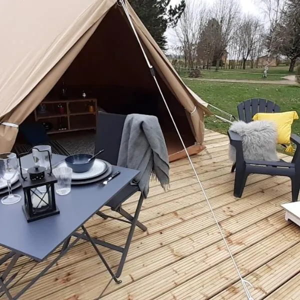 Tente Bell au camping Hautoreille，位于Frécourt的酒店