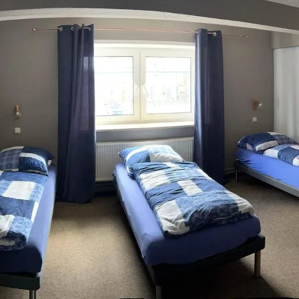 Hostel Fehmarn Mehrbett-Zimmer，位于Gollendorf的酒店