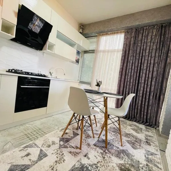 Yas Apartment，位于撒马尔罕的酒店