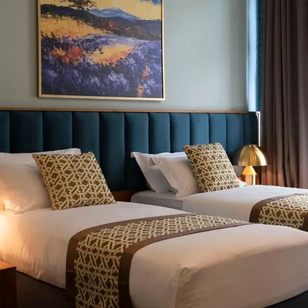 Grand Opera Hotel，位于库塔伊西的酒店