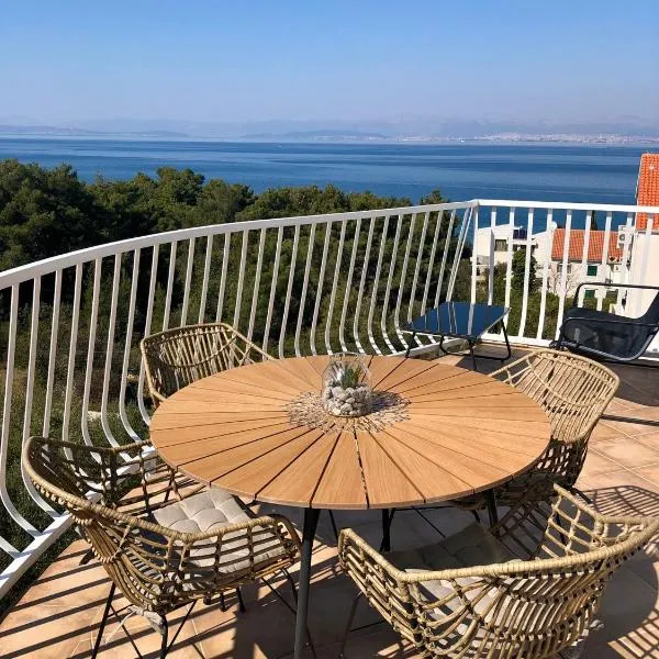 Apartman Dani - Sutivan，位于苏提万的酒店