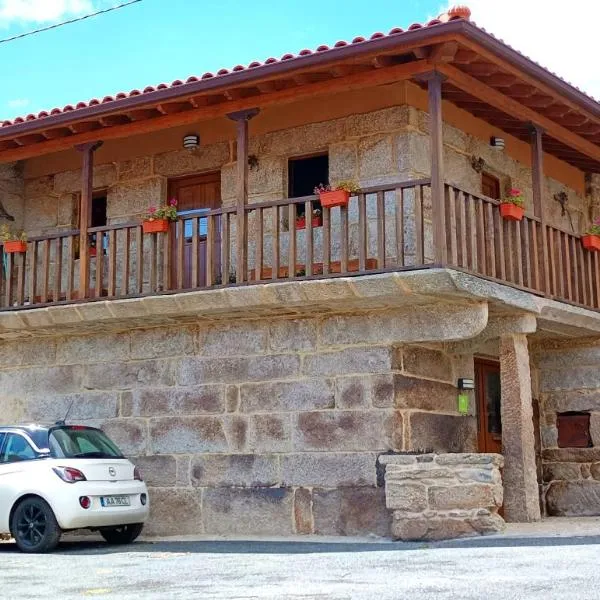 Habitación Da Moura，位于Maus de Salas的酒店