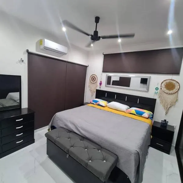 CASA PALOMA 2 EN SEGUNDA PLANTA CERCA DE AEROPUERTO Y CENTRO COMERCIAL，位于切图马尔的酒店
