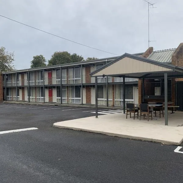 LaTrobe Motel，位于Trafalgar East的酒店