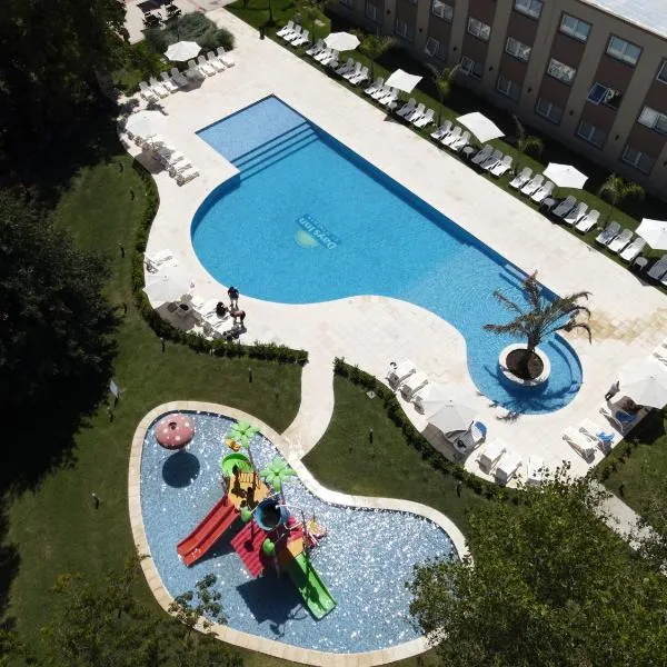 Days Inn Zarate，位于萨拉特的酒店
