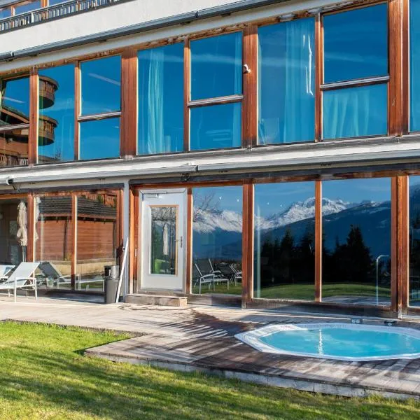 Boutique Hotel Art de Vivre & SPA，位于克莱恩 蒙塔纳的酒店