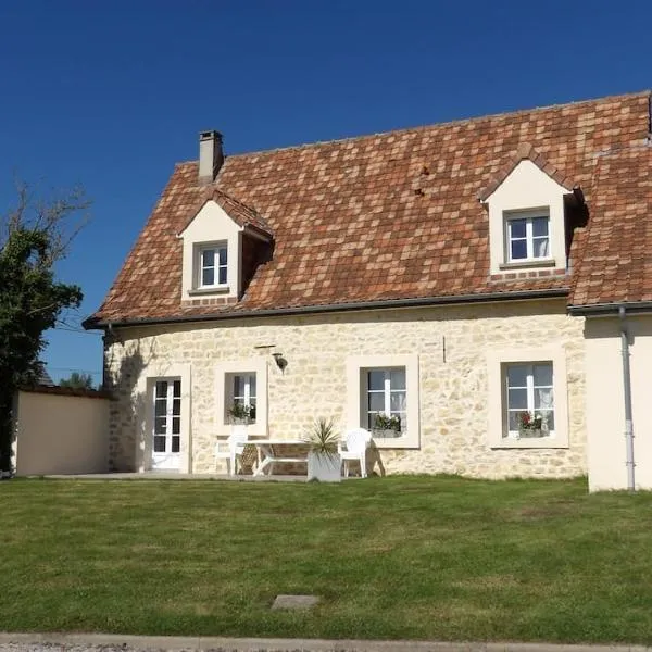 Gîte La Grange 8personnes au sein d'un élevage de Chevaux，位于Lacres的酒店