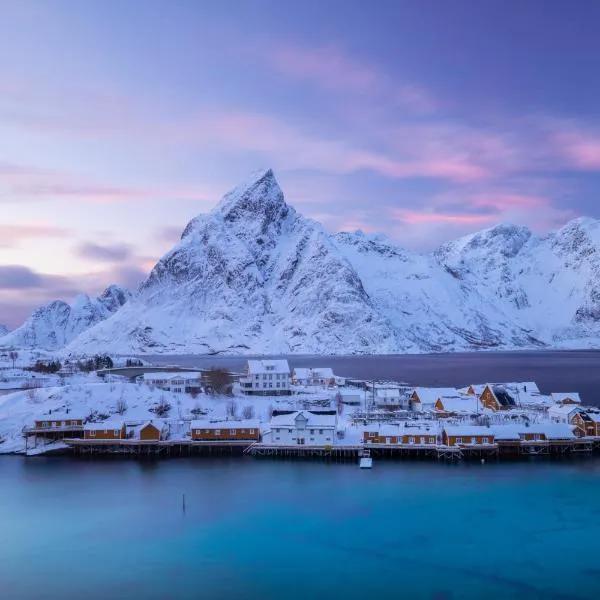 萨克利索伊罗布尔酒店，位于雷讷的酒店