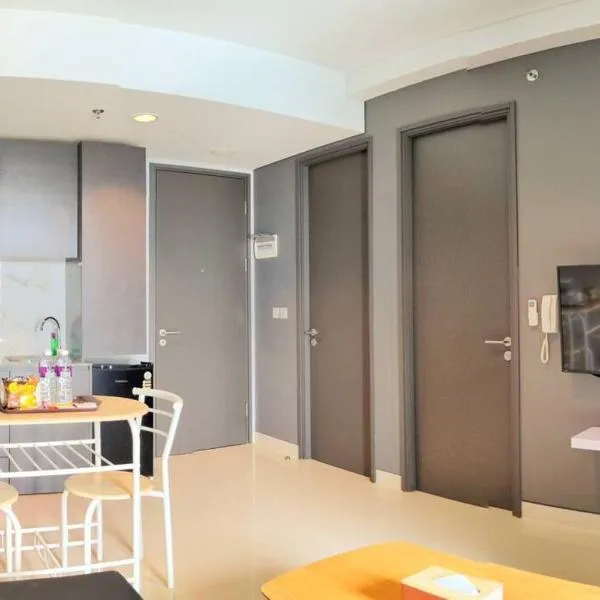Lovina 8-AD at One Residence (near ferry terminal)，位于巴淡岛中心的酒店
