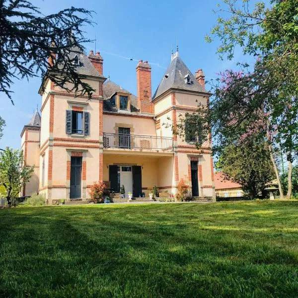 Château Ségot，位于Montbeugny的酒店