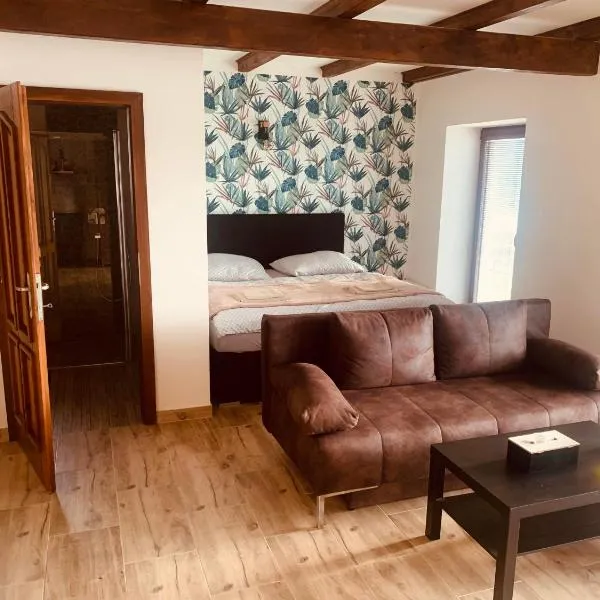 Apartmány Županovice，位于多布日什的酒店