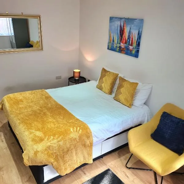 Lovely central studio/2bed - 5min to train station，位于斯劳的酒店