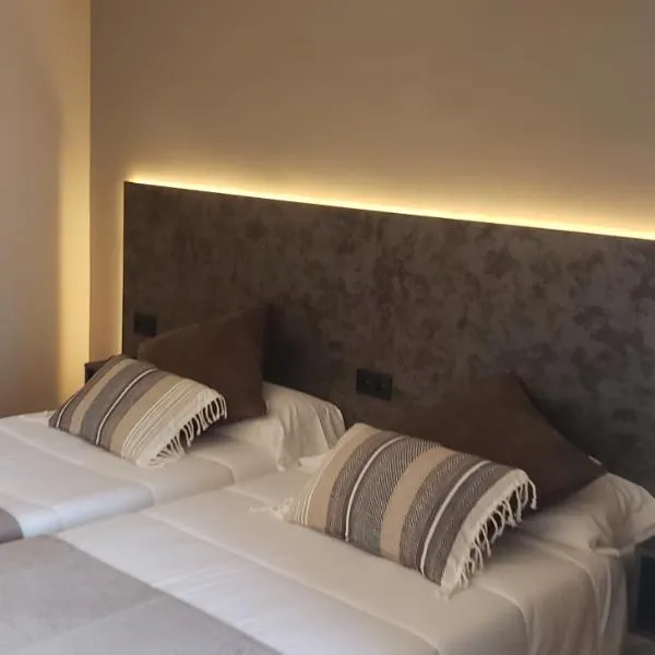 巴尔法丰酒店，位于卡兰达的酒店