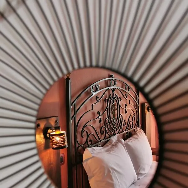 Terracotta Boutique Beach Studios，位于米西姆纳的酒店