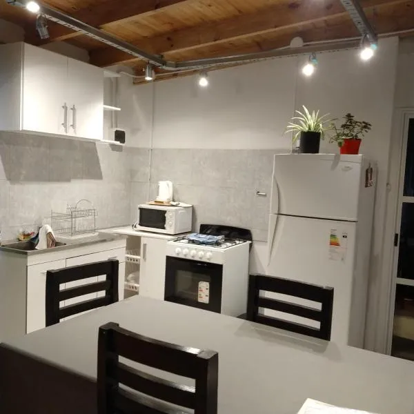 Departamento familiar，位于罗卡将军市的酒店