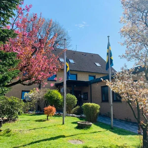 Hotel Am Schwarzen Berg，位于施塔德的酒店