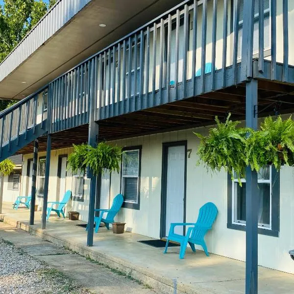 Rockwood Resort Motel，位于奥沙克湖的酒店