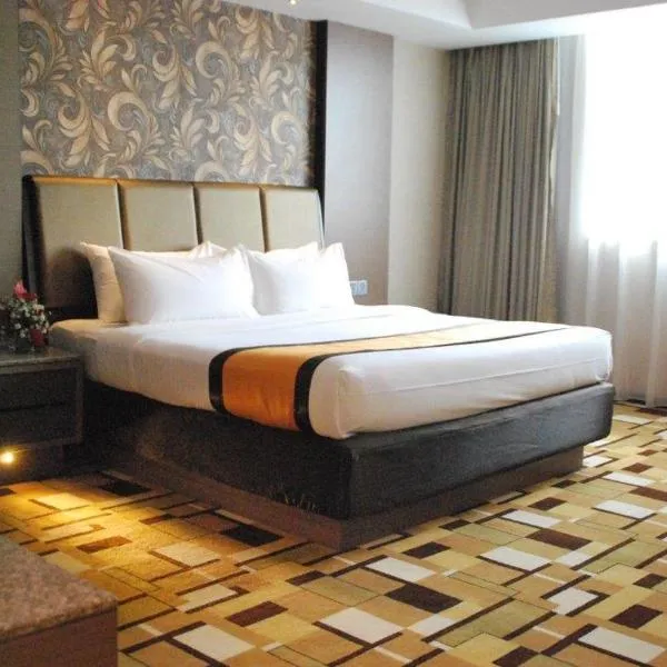 柔佛豪华百丽宫酒店，位于Kampong Telok Jawa的酒店