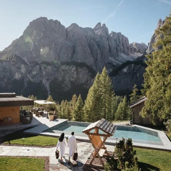 Kolfuschgerhof Mountain Resort，位于Selva的酒店