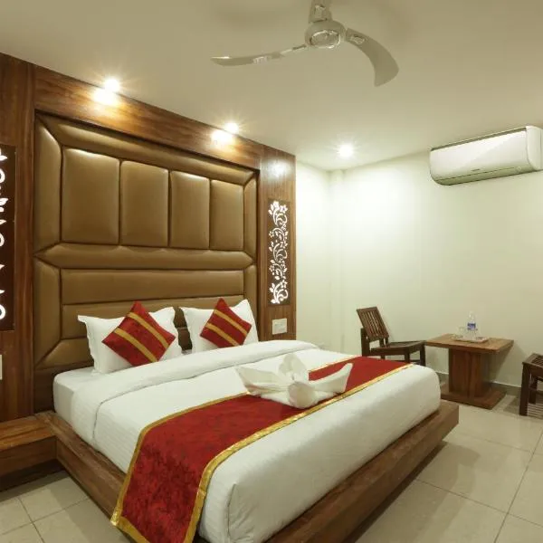 Hotel Katra Grand A Unit of Mal Mai Group，位于格德拉的酒店