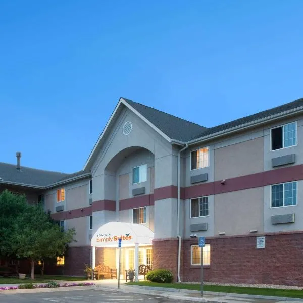 Sonesta Simply Suites Denver West Federal Center，位于莱克伍德的酒店