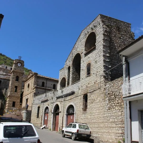 Antica Dimora Palazzo Rovitti，位于Cerchiara di Calabria的酒店