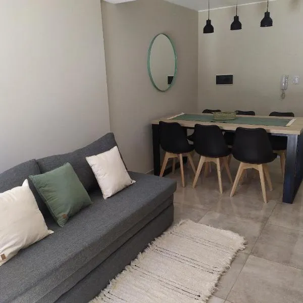 Departamento 2 dormitorios Nueva Cordoba，位于科尔多瓦的酒店