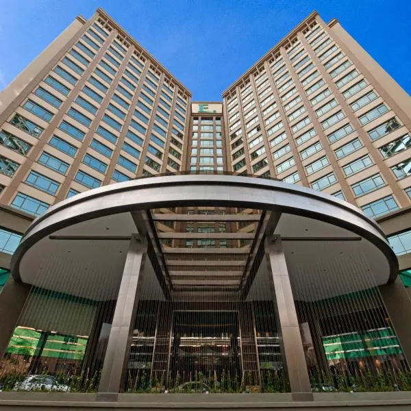 吉隆坡颐思殿酒店，位于八打灵再也的酒店