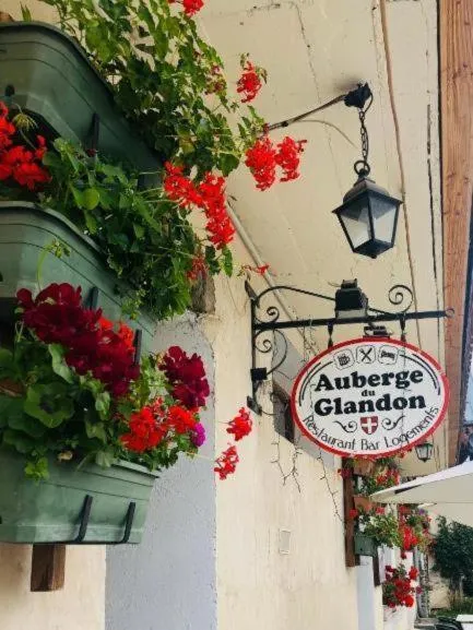 Auberge du Glandon，位于Saint-Colomban-des-Villards的酒店