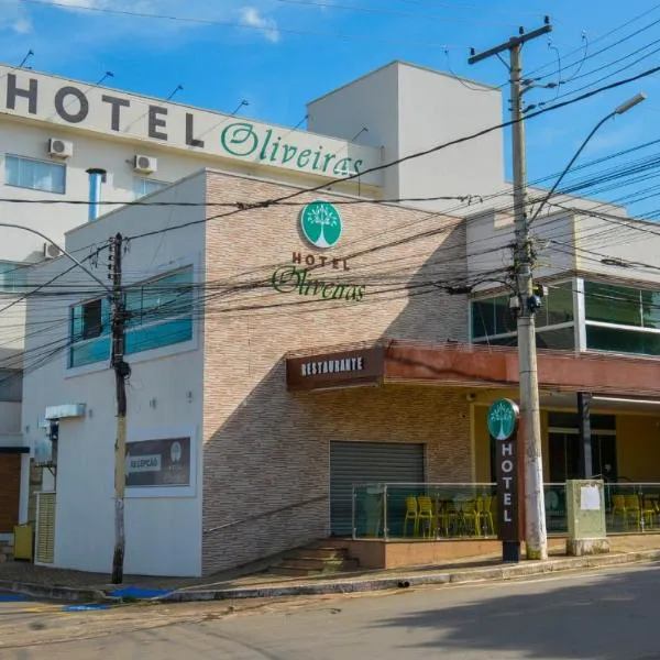 Hotel Oliveiras，位于Goianira的酒店