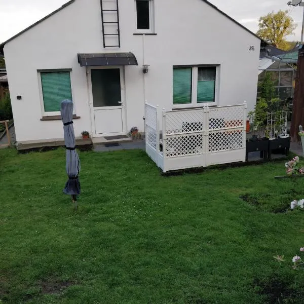 Gästehaus am Teich，位于Raben Steinfeld的酒店