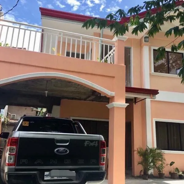 Cozy Vacation House in Guimaras，位于吉马拉斯的酒店