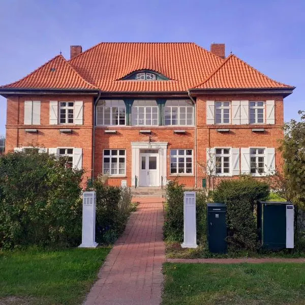Haus 2 Linden，位于Güstow的酒店