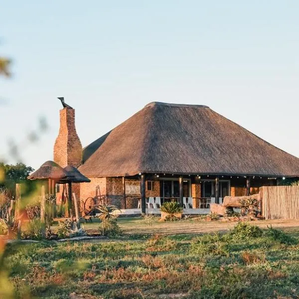 Charihandra Game Lodge，位于阿多的酒店