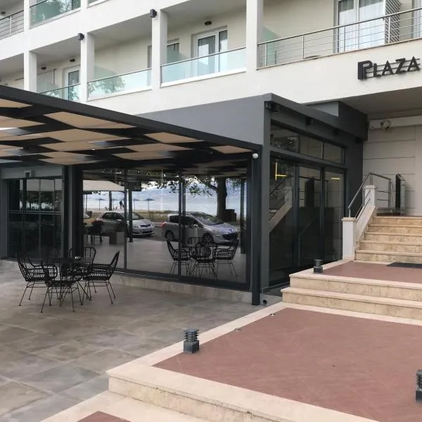 普拉扎酒店，位于普萨索皮尔戈斯的酒店