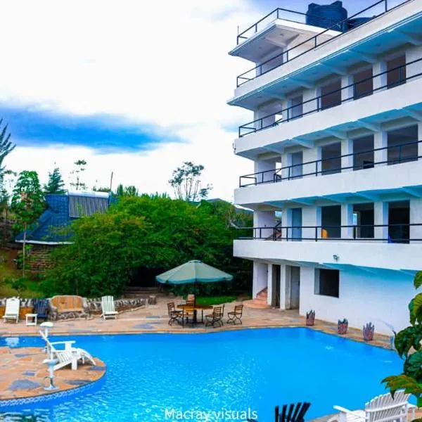 Lake Elementaita Nature Pebbles & Spar，位于Gilgil的酒店