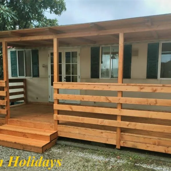 Italian Holidays Mobile house in Ameglia，位于阿梅利亚的酒店