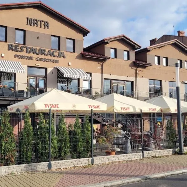纳塔博克耶格西尼餐厅旅馆，位于Byczyna的酒店