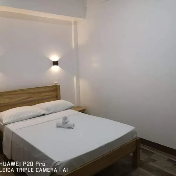 Jamilla's Private Pool Resort，位于Pinamalayan的酒店