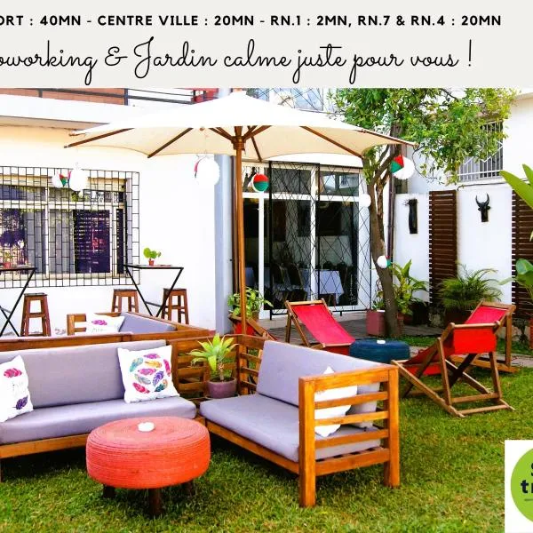Villa Mahefa - WIFI - Canal Plus - Terrasse & Jardin，位于Imerintsiatosika的酒店