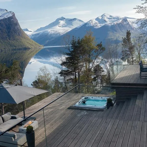 VILLA KRISTINA / ÅNDALSNES，位于Innfjorden的酒店