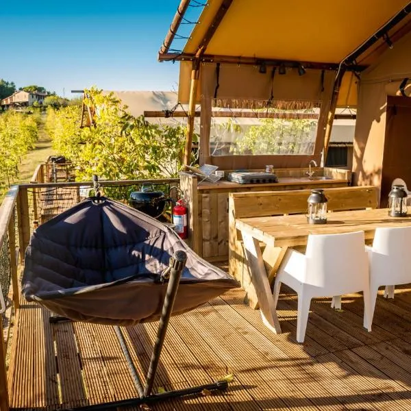 Lodge Holidays - Pian di Boccio，位于贝瓦尼亚的酒店